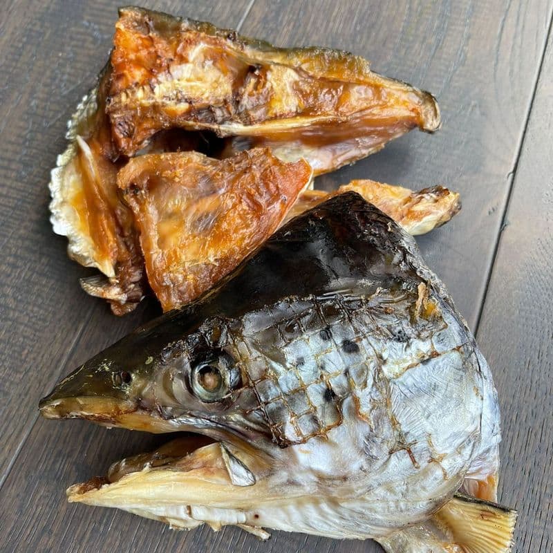 JT Pets Dehydrated Salmon Half Head