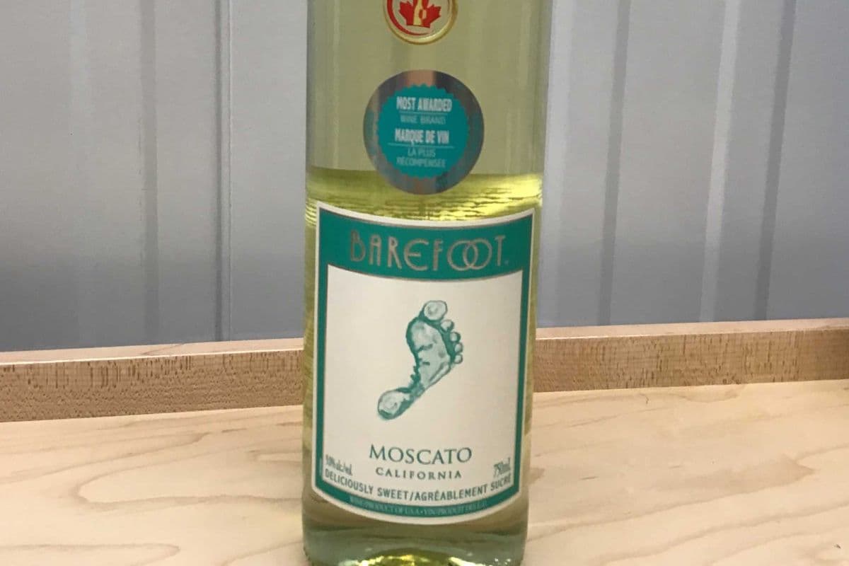 Barefoot Moscato (1 x 750 ml)