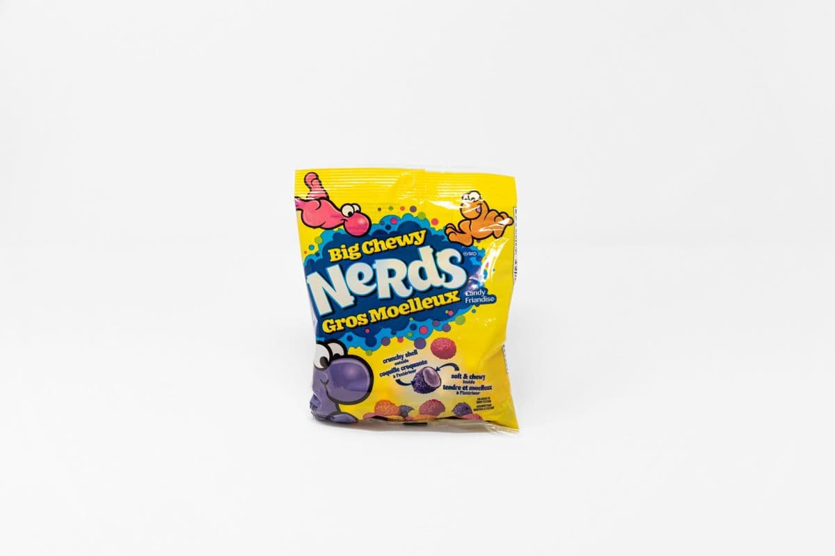 Big Chewy Nerds Candy (Yellow Bag) (170 g)
