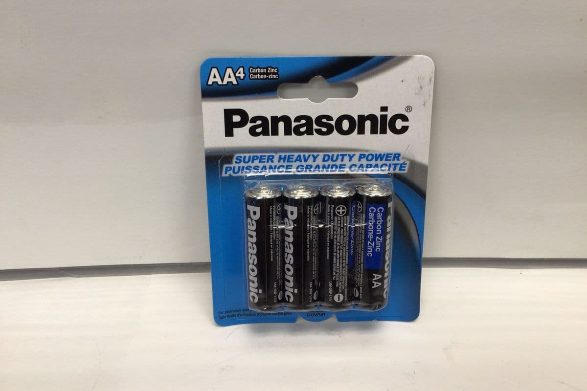 Panasonic Batteries / puissance grande capacite(4 in pack) AA
