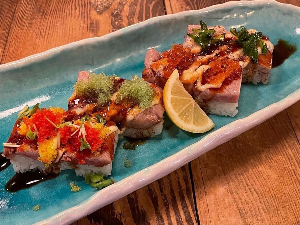 Toro Bluefin Tuna Aburi sushi(8pcs)
