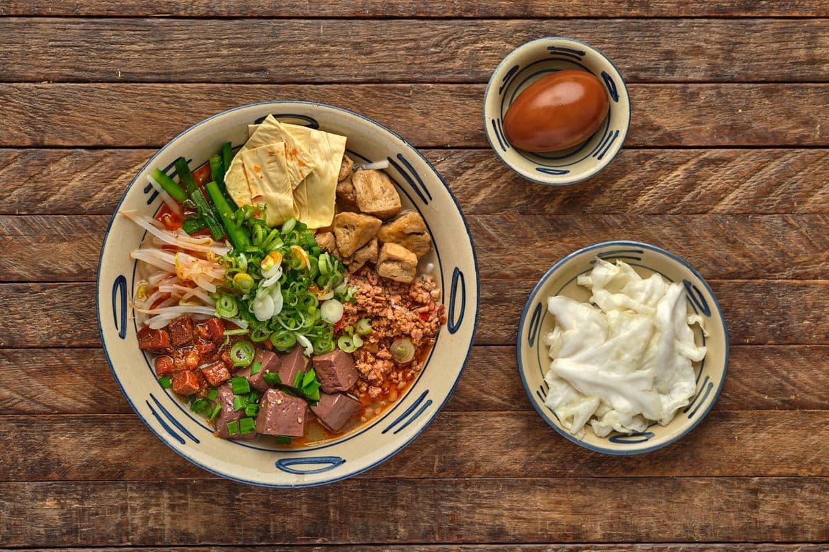 蜜水脆哨血旺 Blood Cake (Pig) with Crunchy Meat Croutons
