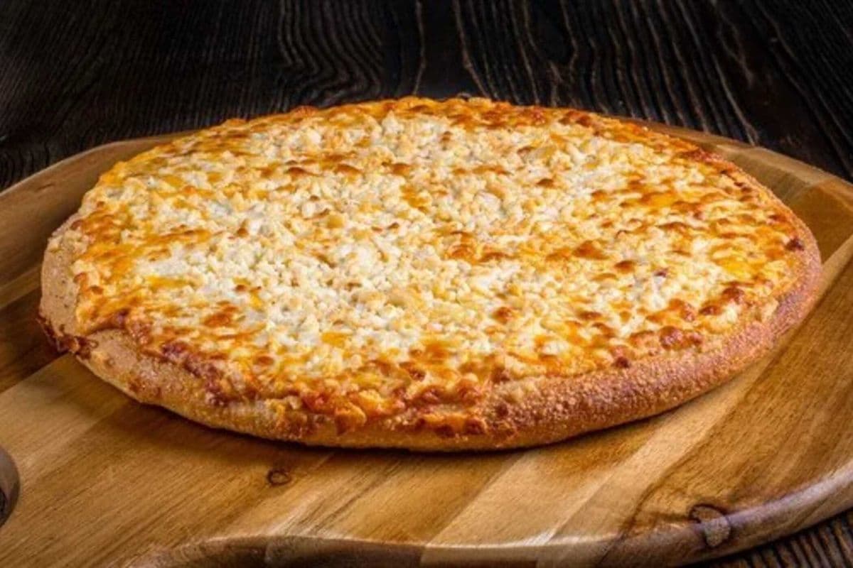 10" Insane 4 Cheese Pizza