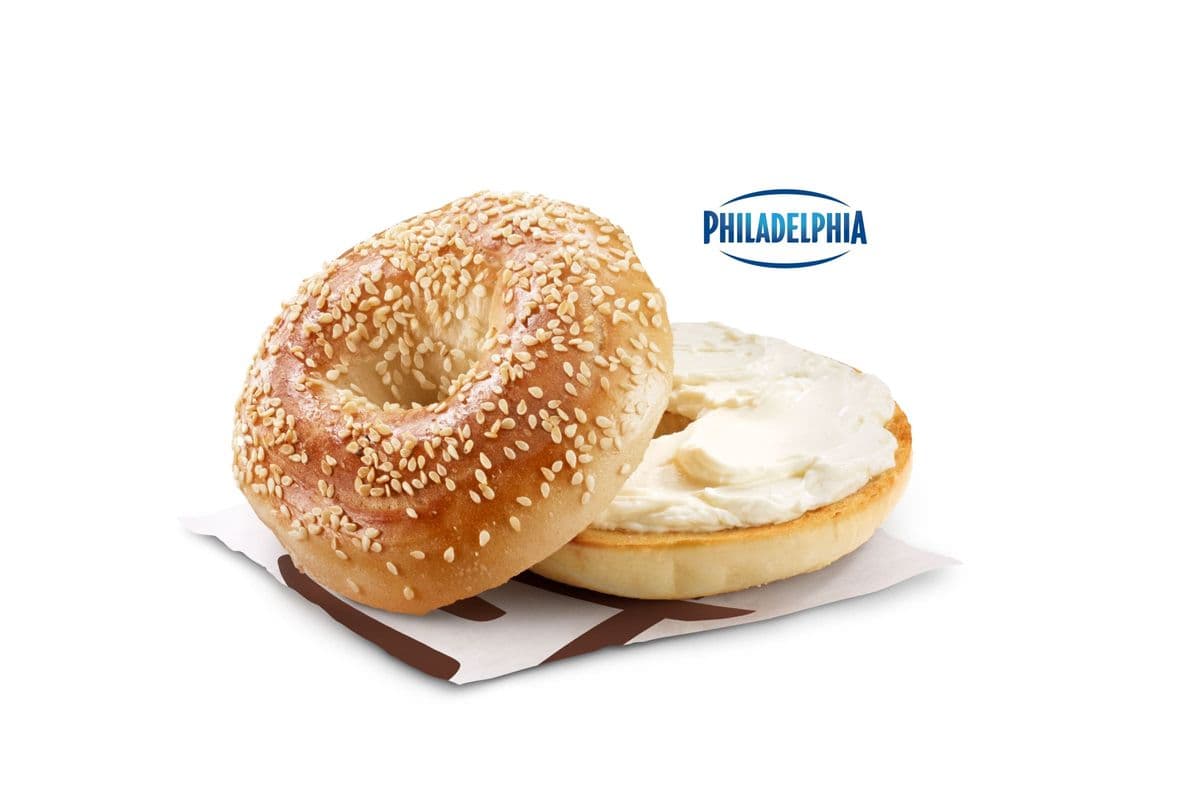 Sesame Bagel w/ Regular Cream Cheese Product [380.0 Cals]