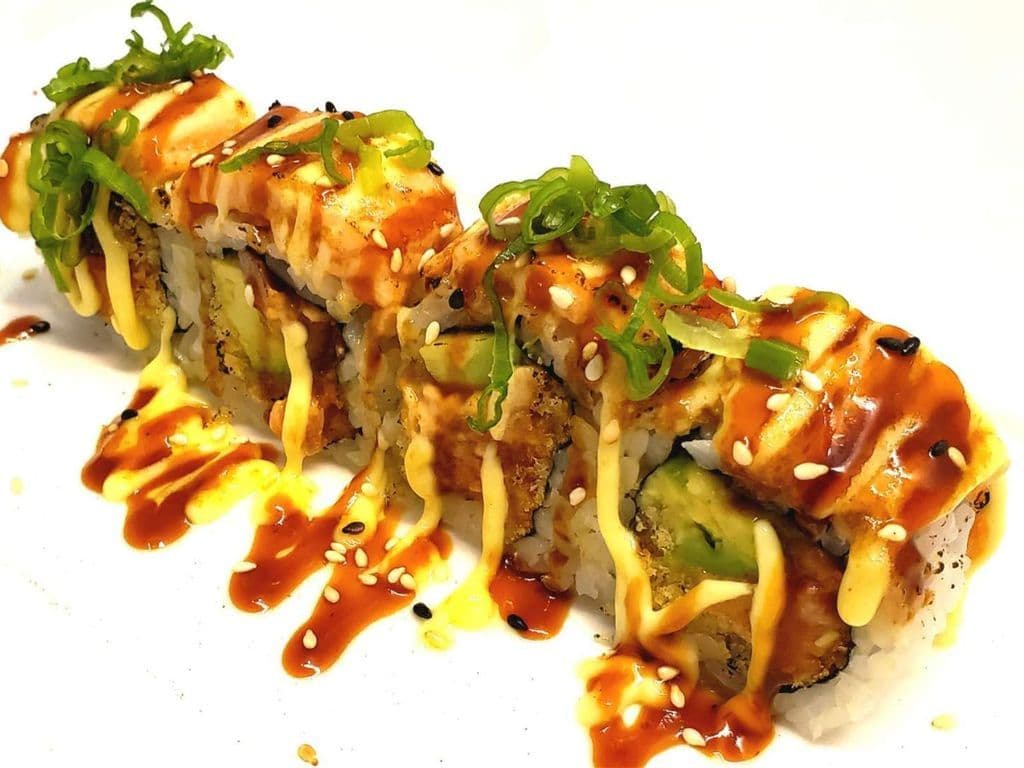 4611. Crazy Salmon Roll 