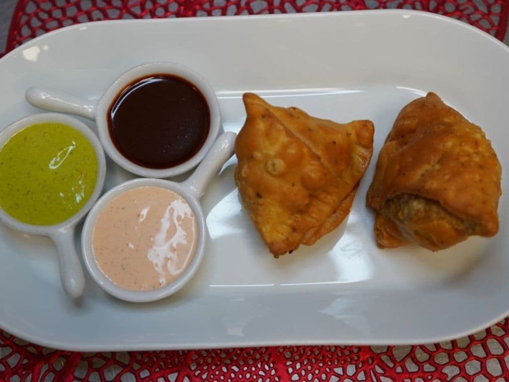 Veg Samosa 2 Piece