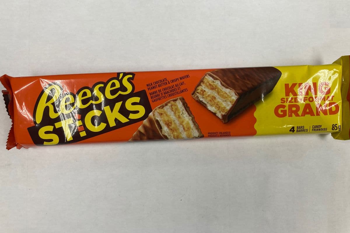 Reese's Stick's King Size - OUT OF STOCK (85g) (220 Cal)