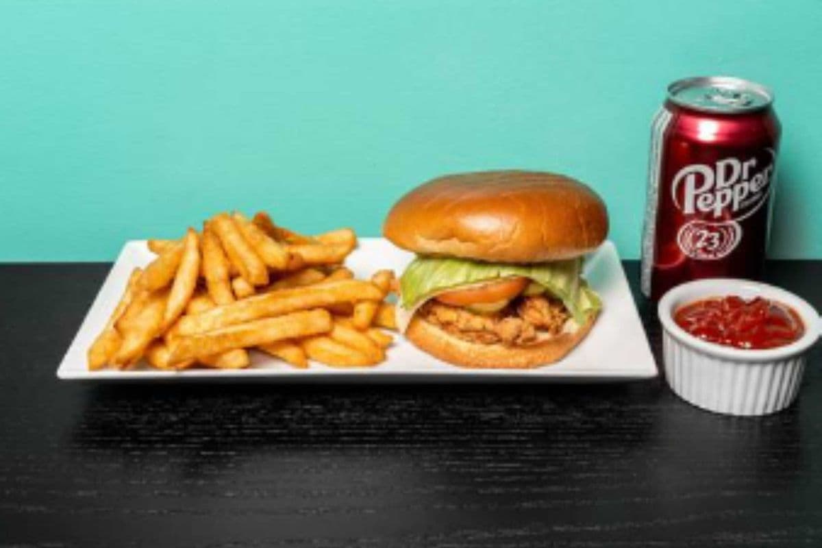 Crispy Chicken Burger Combo