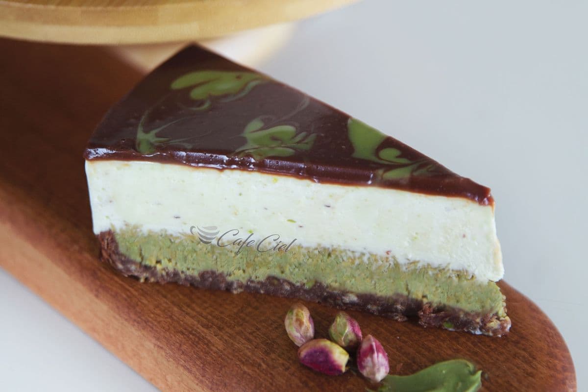 Dubai Chocolate Cheesecake