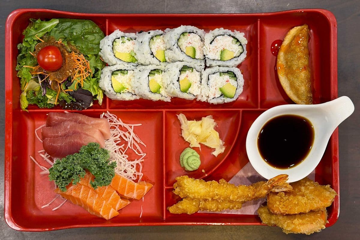 Sashimi Lunch Special (6pcs)