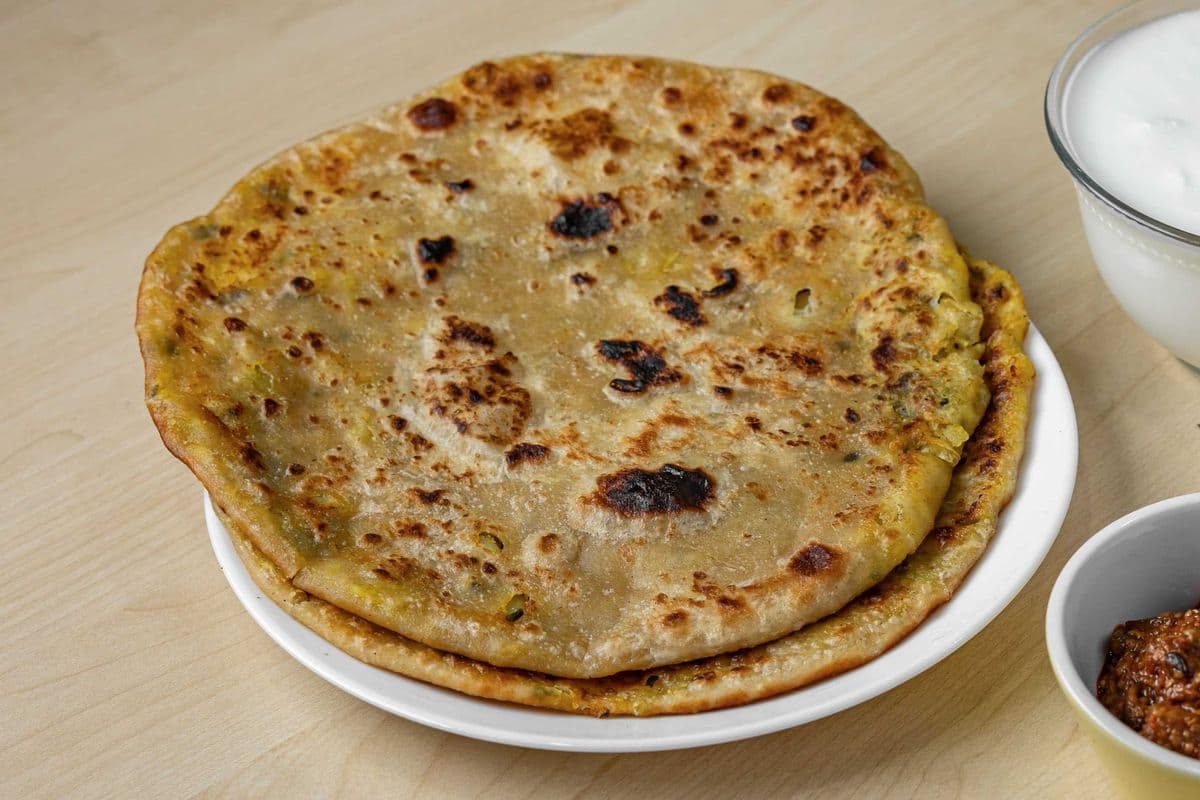 Aloo Paratha Plate