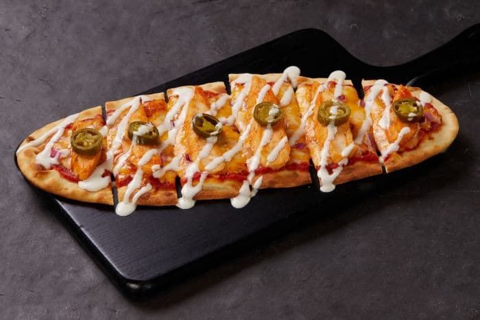 SPICY CHICKEN FLATBREAD