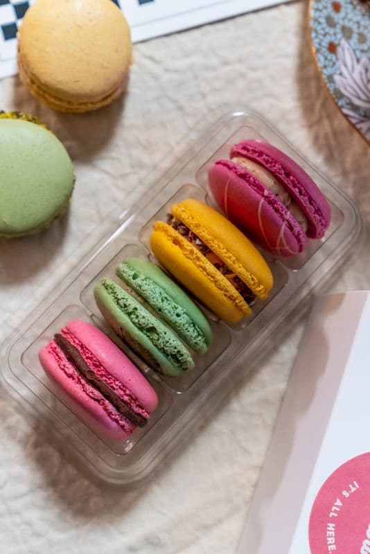 Happy Macarons