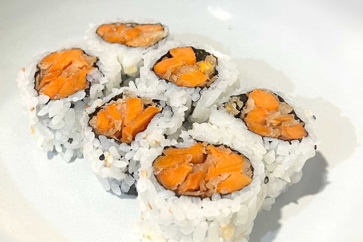Yam Roll (6 pcs)