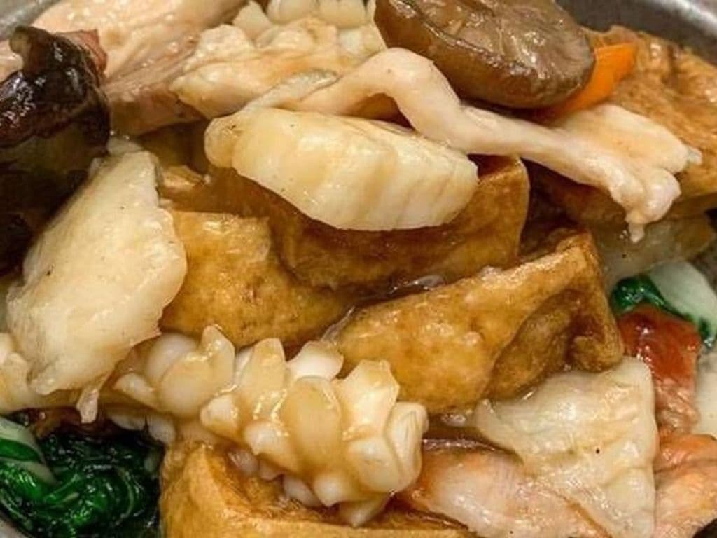 Braised Tofu w/ Assorted Meat J16