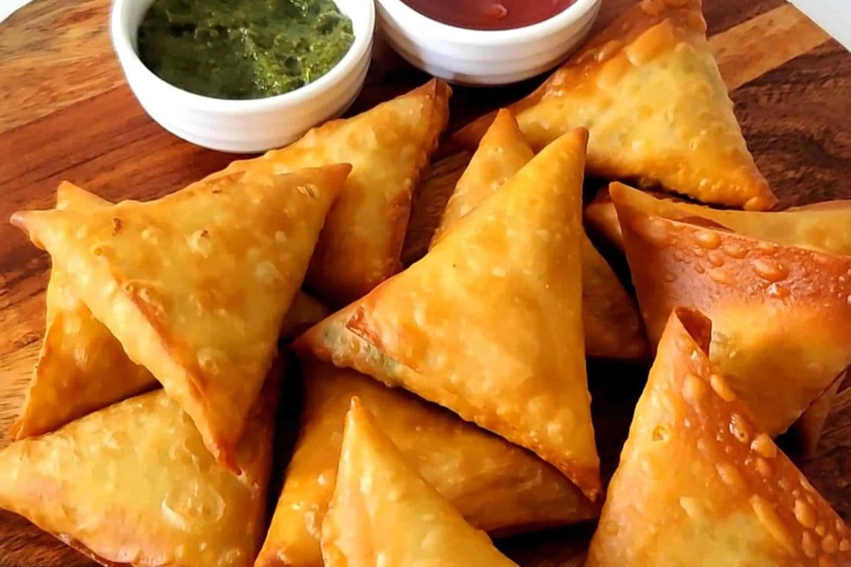 Samosa (6 pcs)