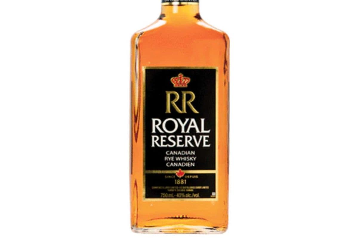 ROYAL RESERVE WHISKY👑 - 750 ML (1 x 750 ML) (1 x 750 ML)