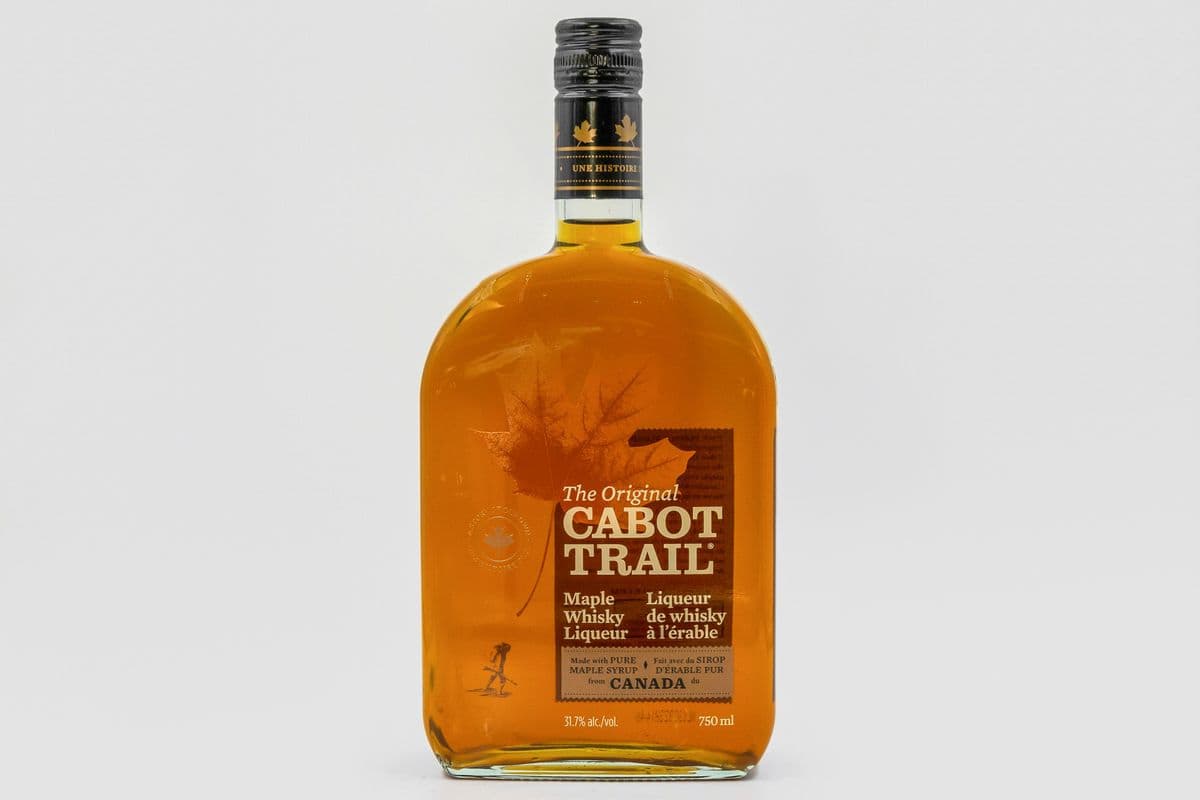 CABOT TRAIL WHISKEY LIQUEUR 750ML (1 x 750ML)