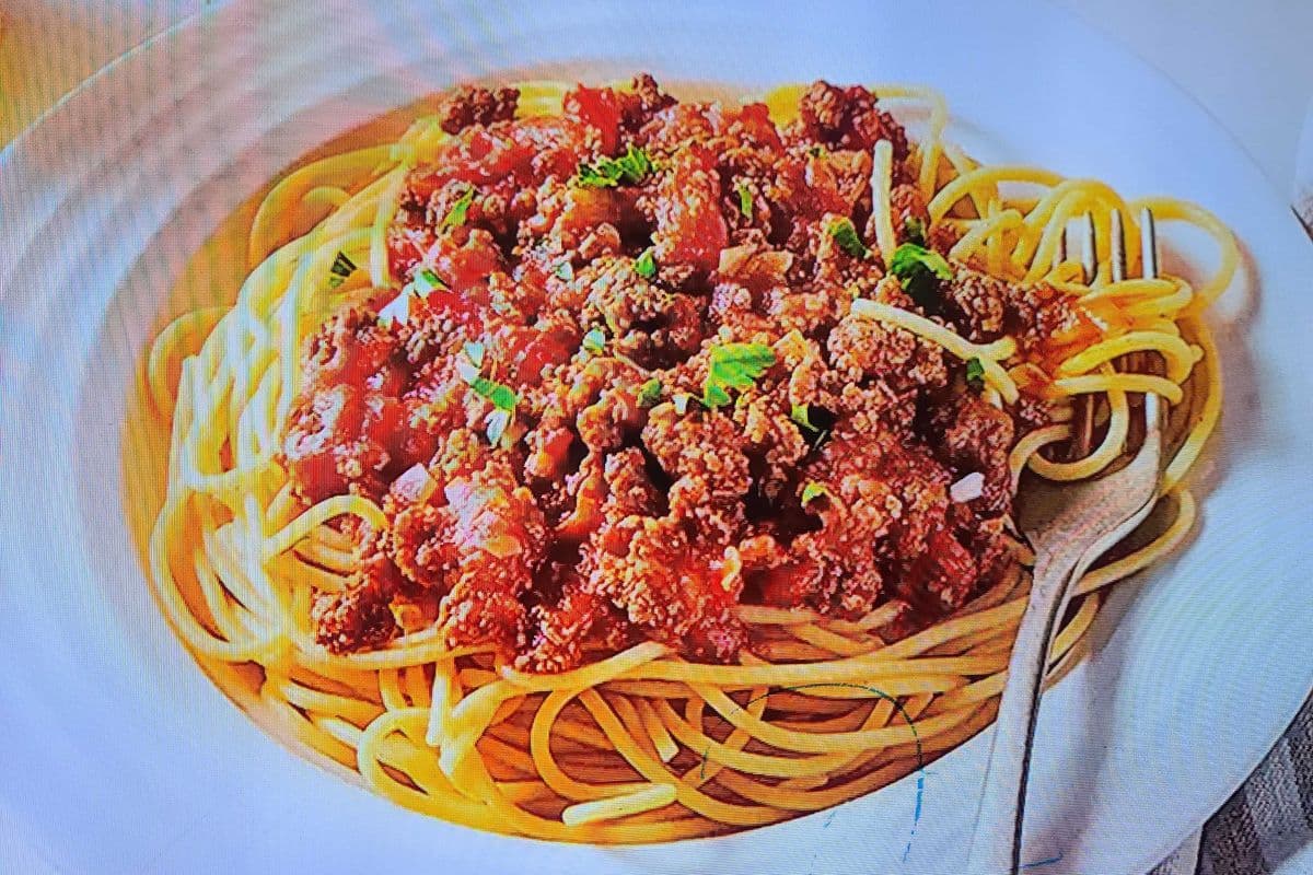 Spaghetti and Meat Sauce