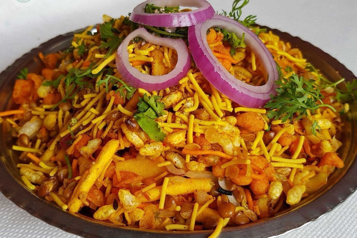Ragda Bhel Plate