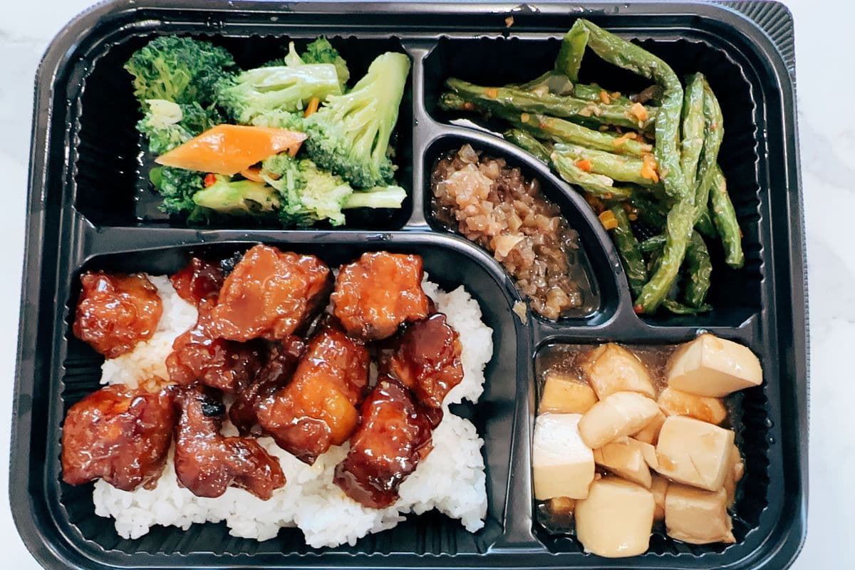 Sweet Sour Garlic Ribs Bento 醉排骨饭