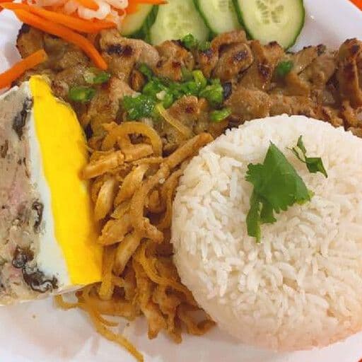 R1. B.B.Q.Meat Skewer, Shredded Pork, Quiche on Rice