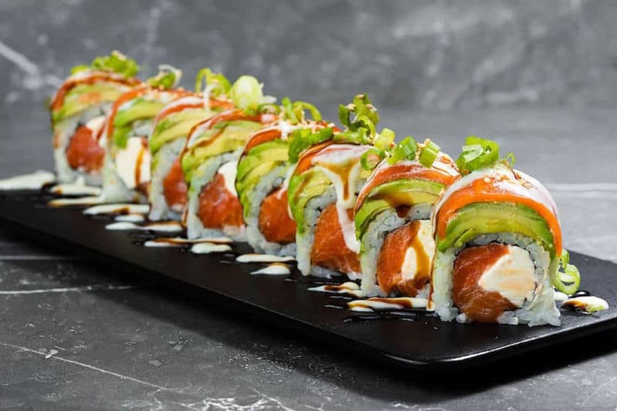 Triple Salmon Roll - Maki Sushi