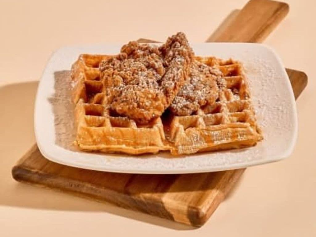 Traditional Chicken & Waffles