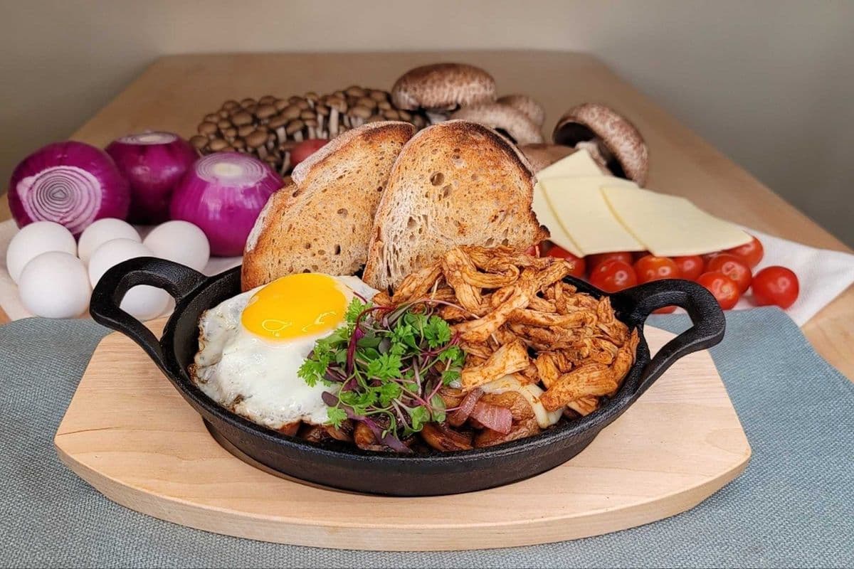 Pulled Chicken Hash