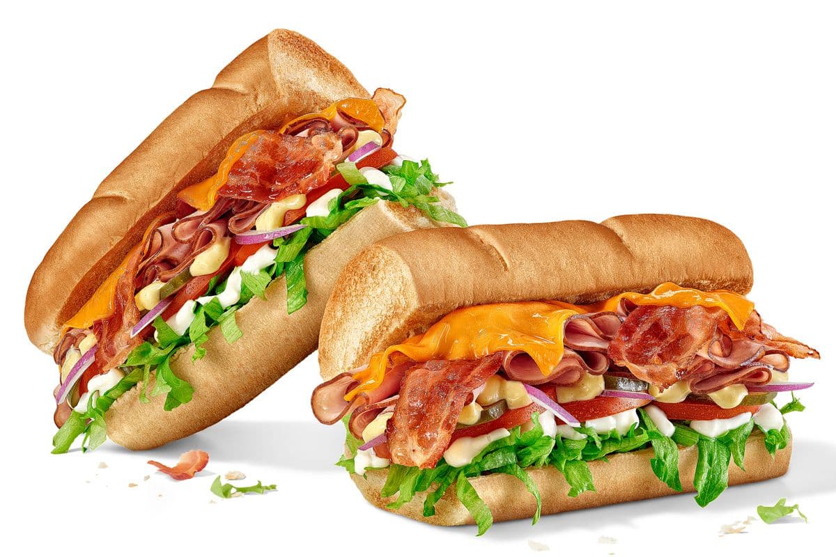 Footlong Maplewood Smoked Bacon & Ham Sub (900 Cals)