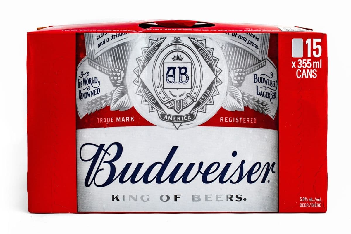 Budweiser (15 x 355 ml Cans)