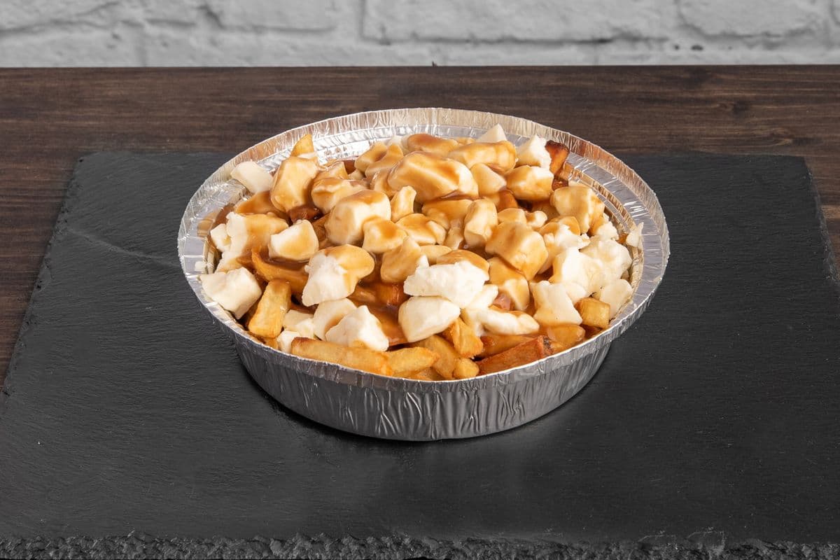 🪐Poutine Classique / Classic Poutine🪐