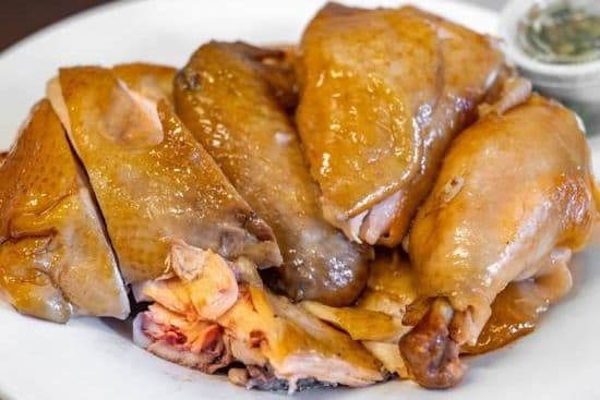 Soya Chicken (Half) 豉油鸡（半只）