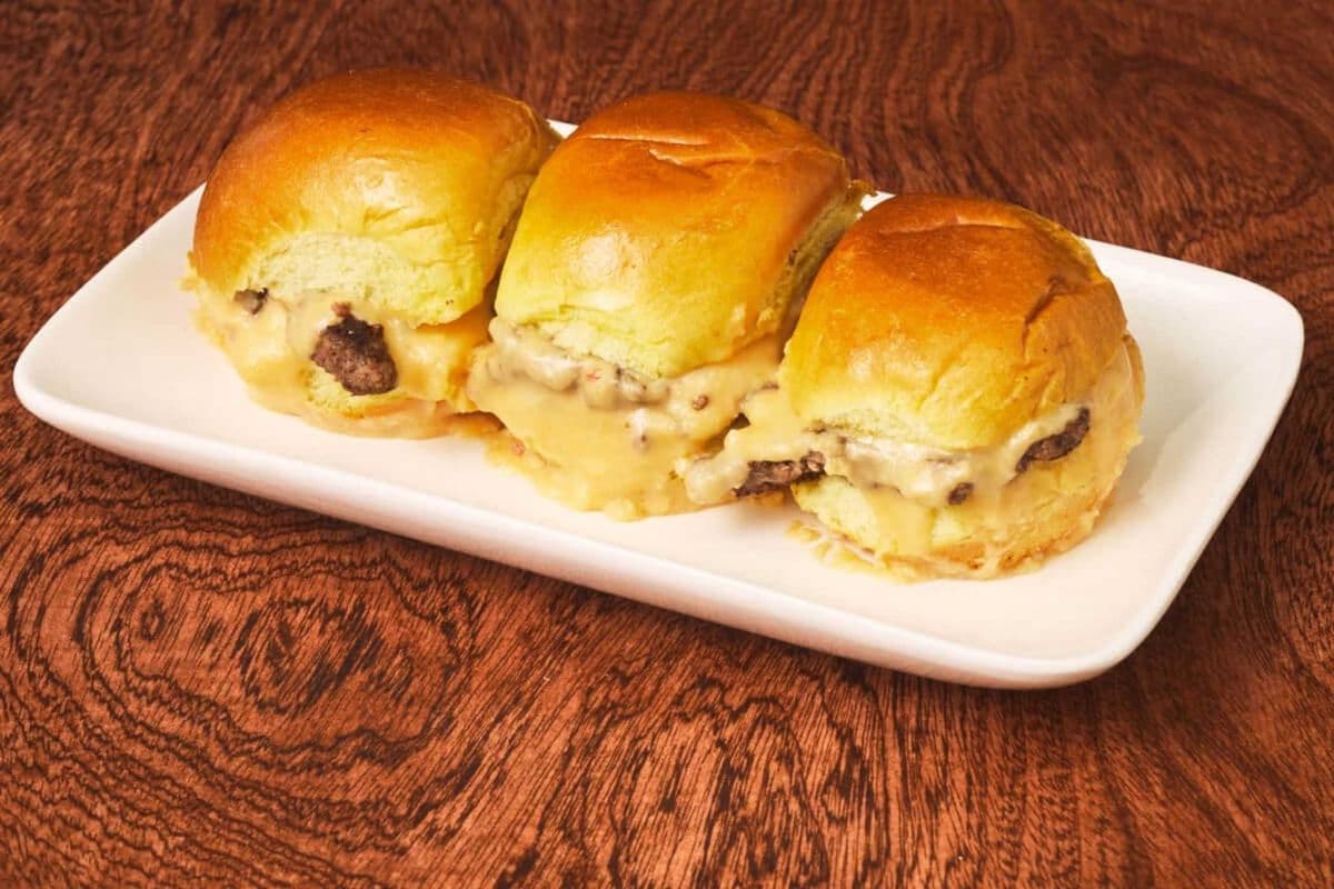 Jalapeño Cheese Burger Sliders