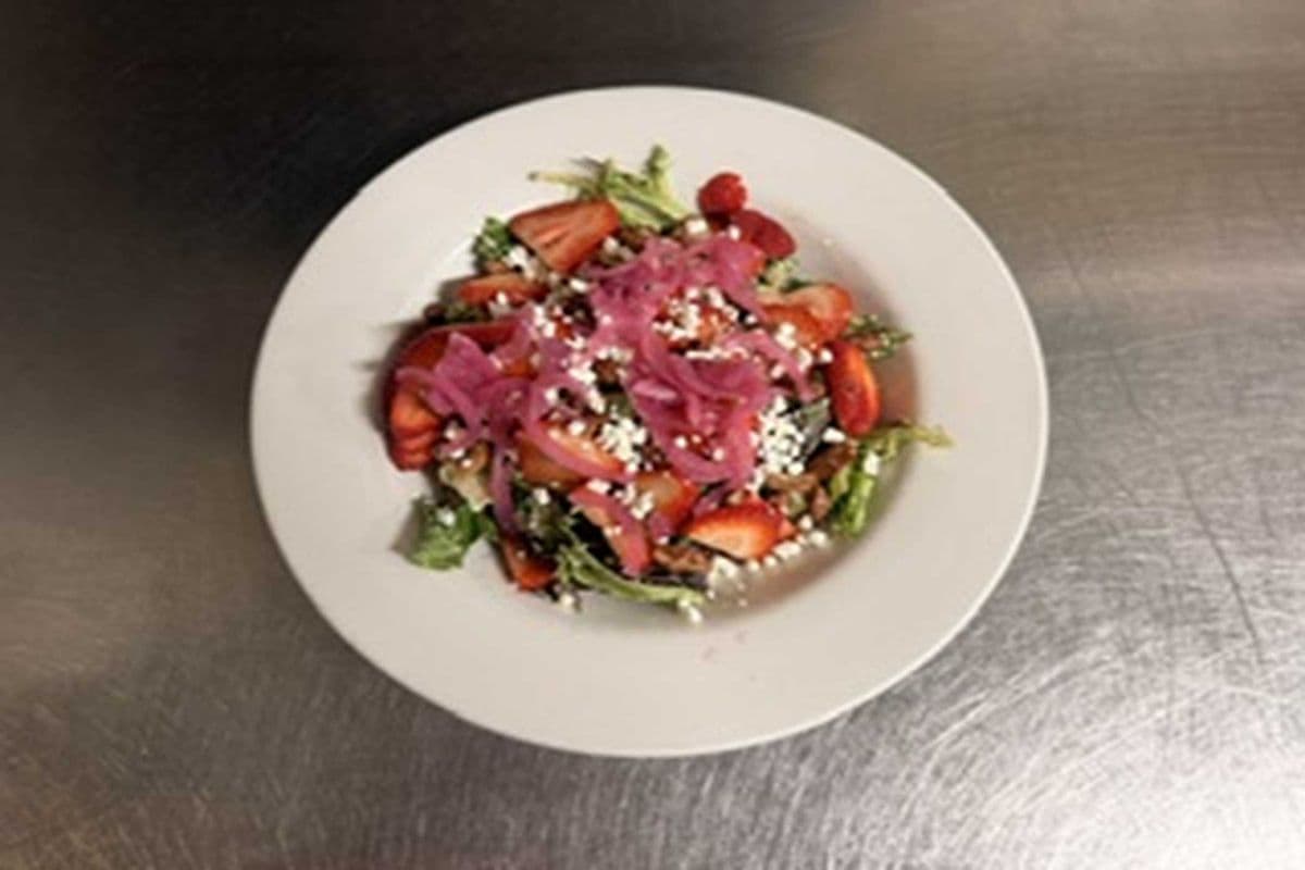 Sonoma Salad *NEW* (740 Cal)