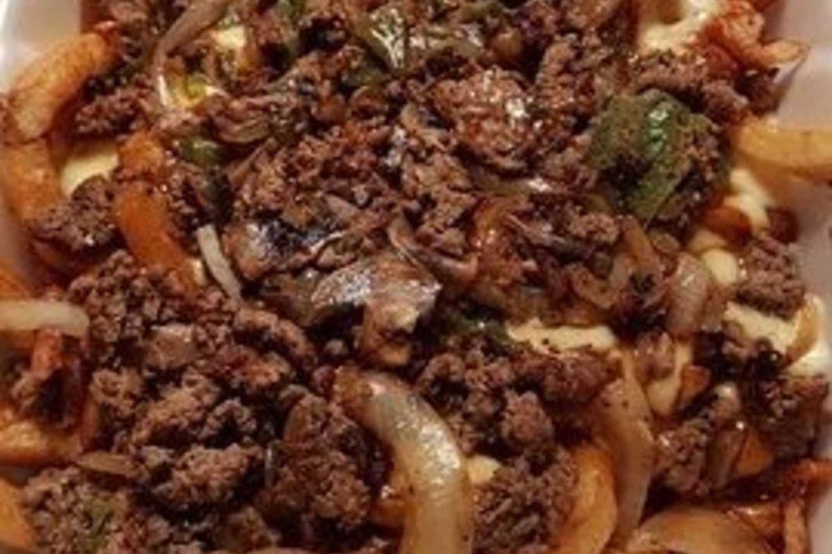 Prime Beef Poutine (Large)