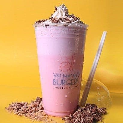 Lait Frappé à la Fraise et Kit Kat / Strawberry Milkshake and Kit Kat