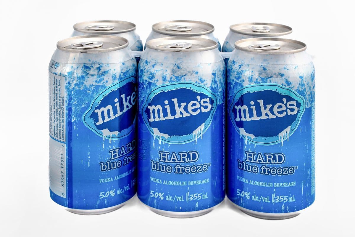 Mike's Hard Blue Freeze (6 Cans) (1 x 355 ml)