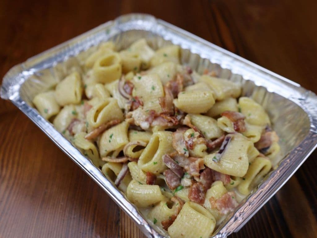 Delivery Rigatoni "Carbonara" Style