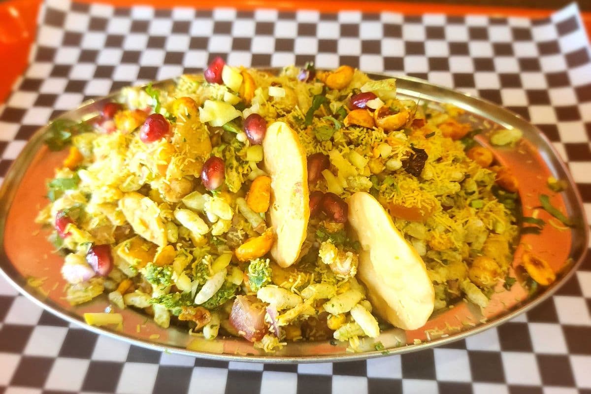 Sukha (Dry Bhel) (V) (No Onions)