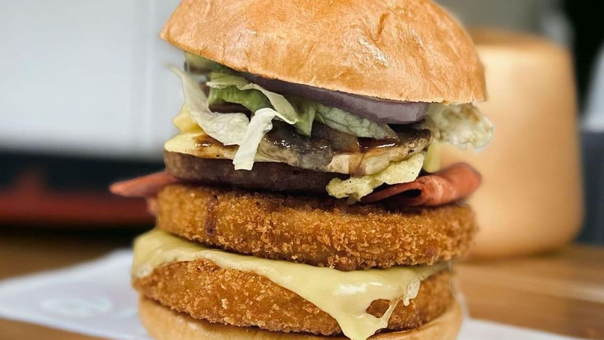 Mighty Crispy Chickun Burger - Classic