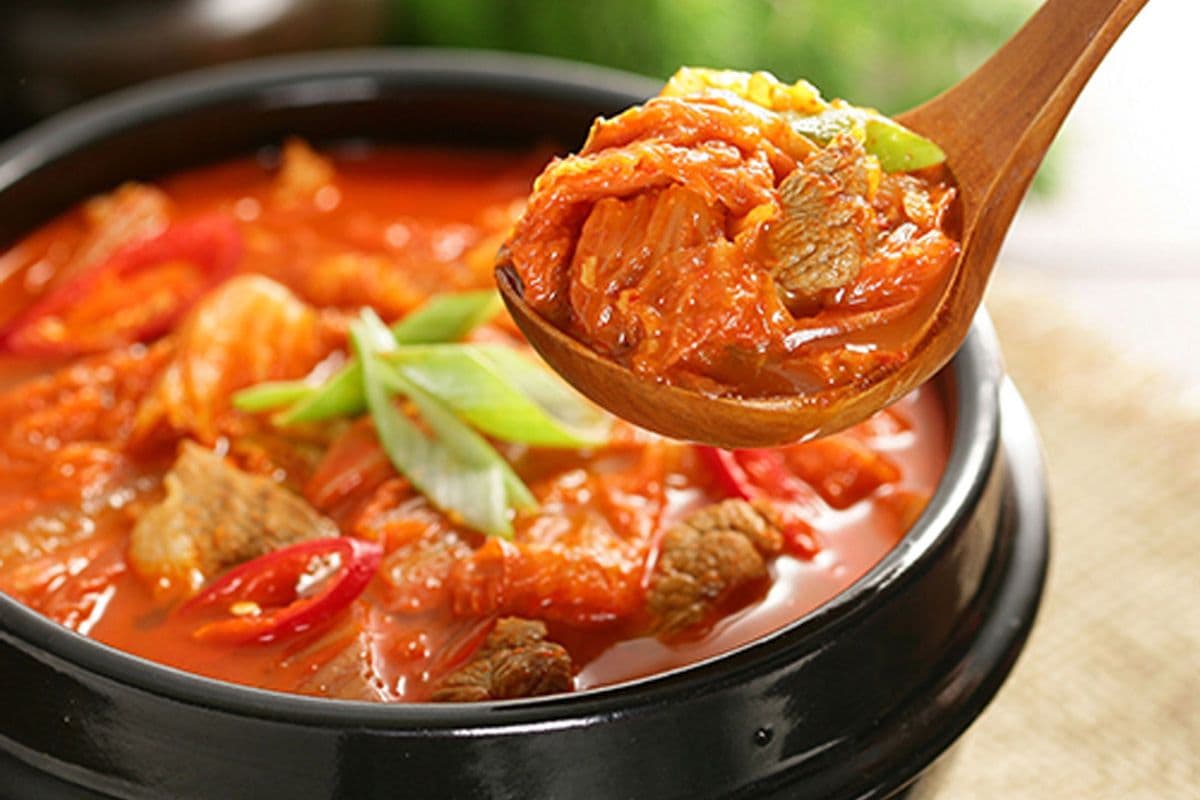 32. Seoul Kimchi Stew (Kimchi Jjigae)