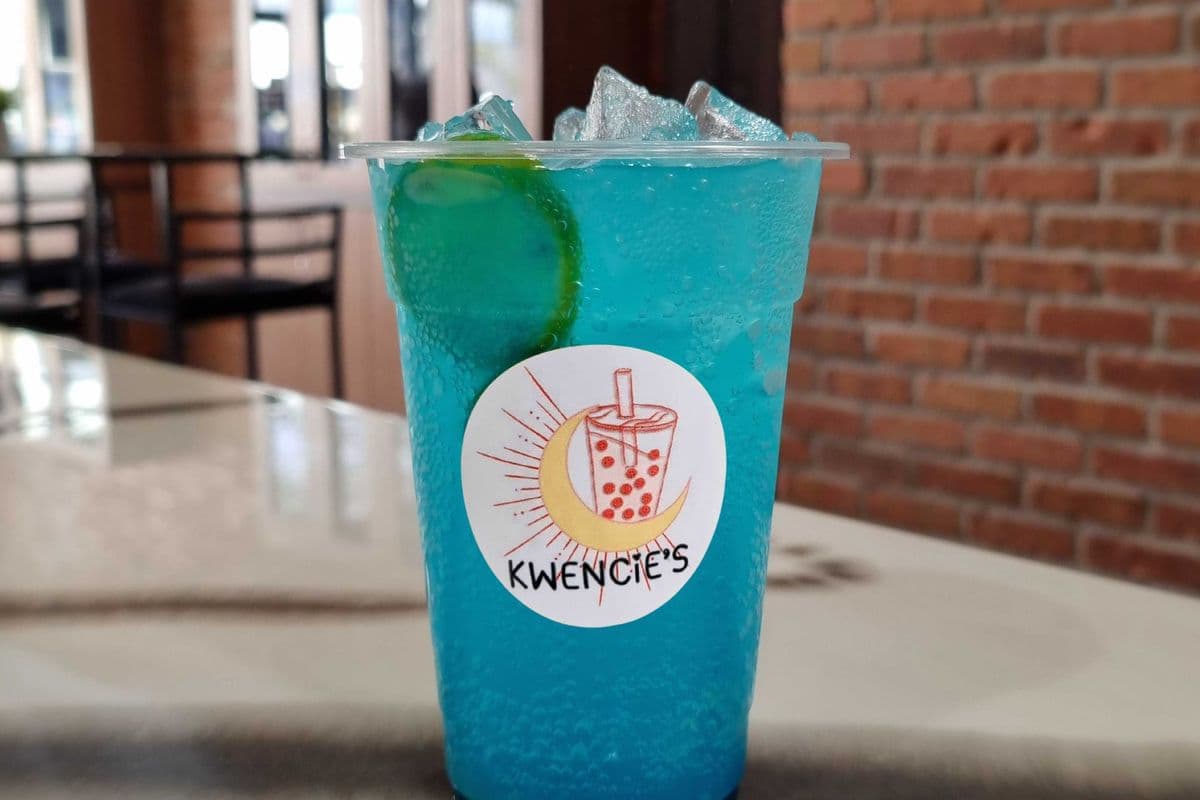 Blue Raspberry Soda (M) (16 oz)