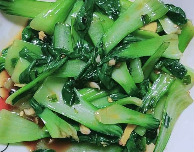 Fried Garlic with Yucai