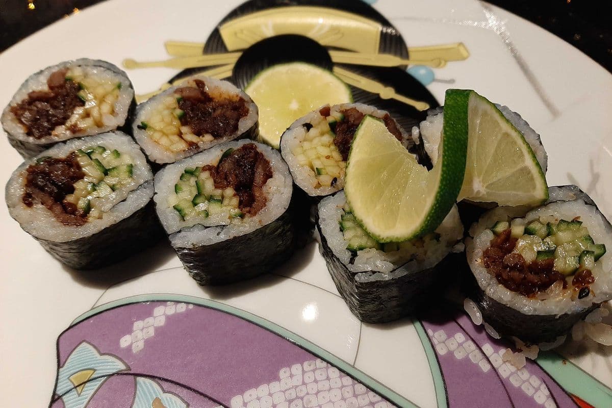 Bulgogi and Q Roll (8 pcs)