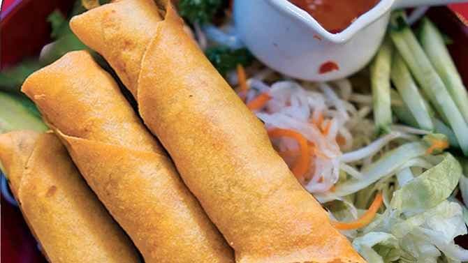 V7. Spring Rolls - Meat or Veggie
