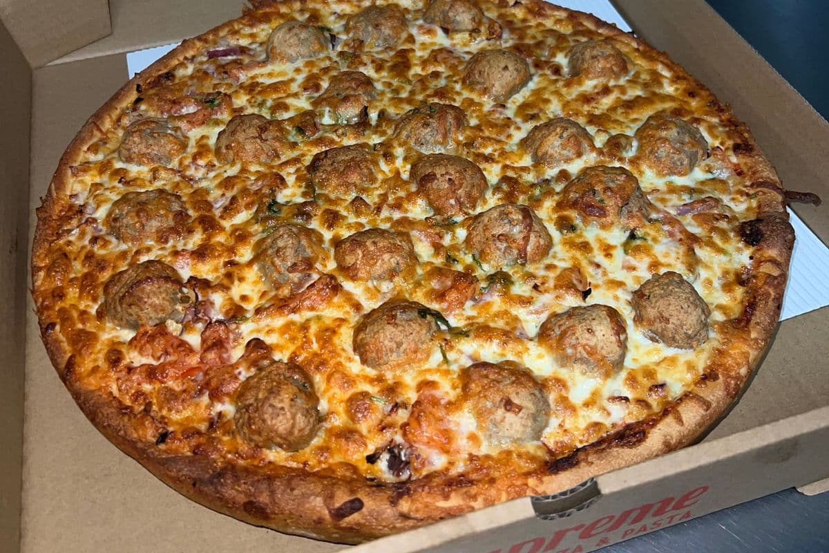 Medium Mini Meatballs Pizza