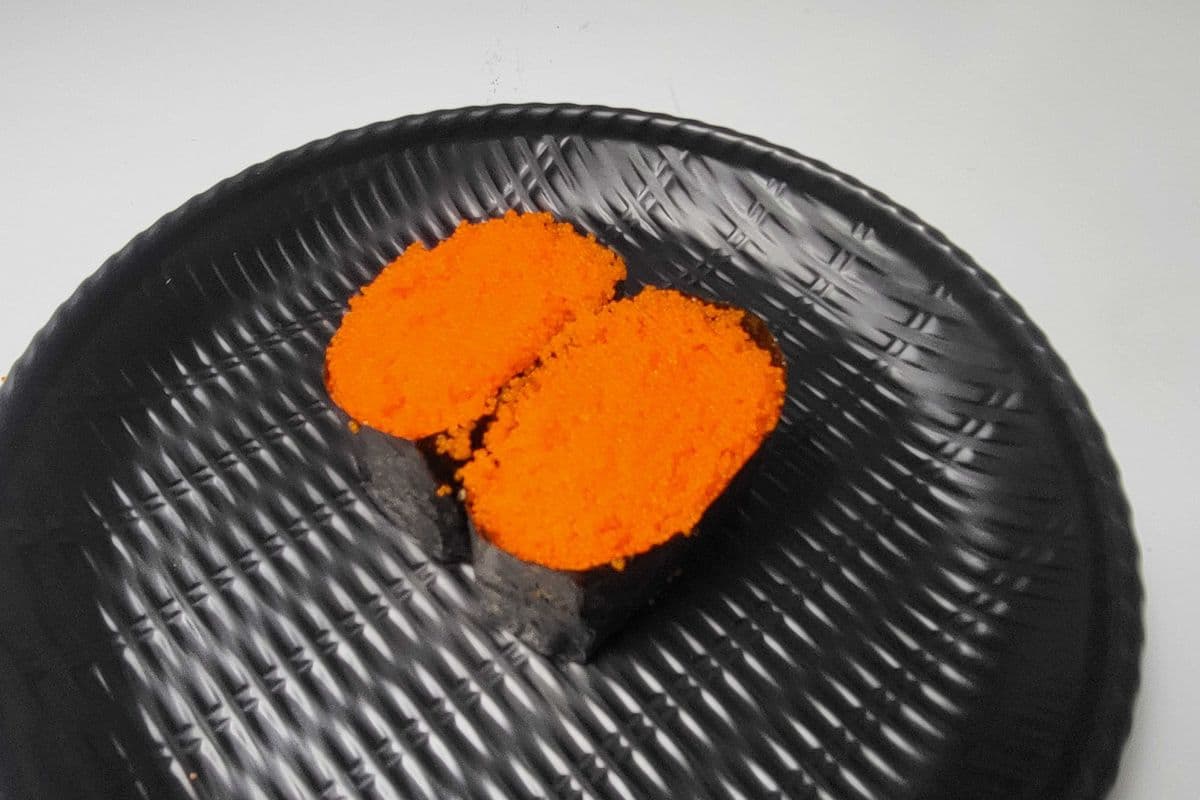 NS8. Fish Eggs (Masago) (2 pcs)