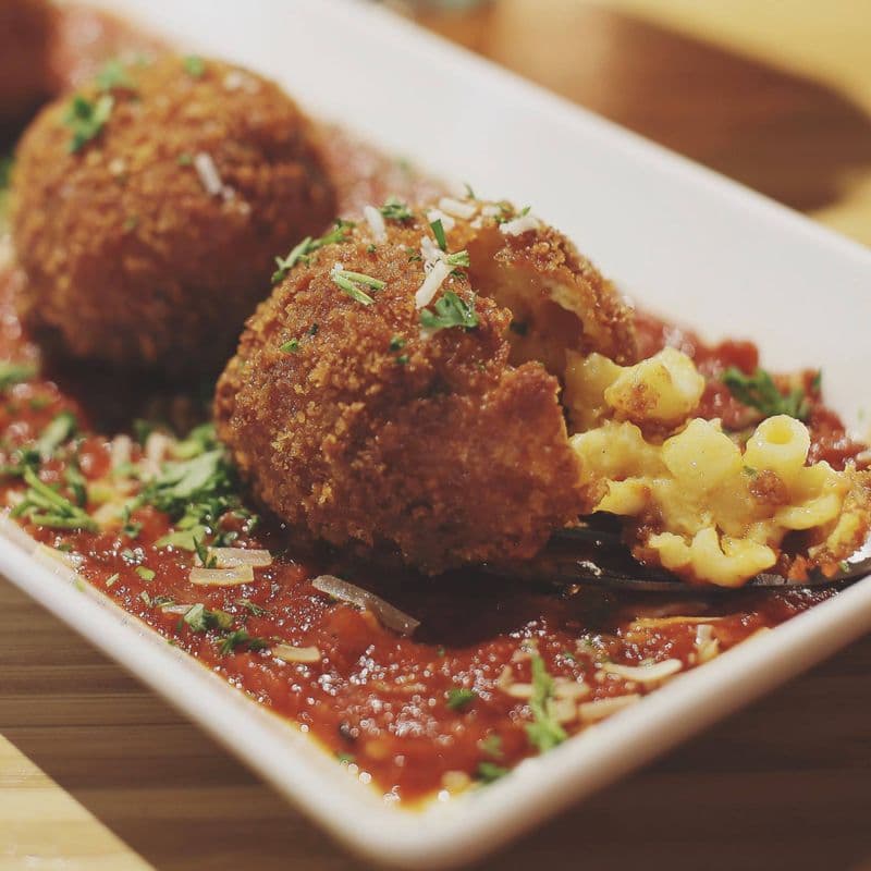 Mac N' Cheese Balls