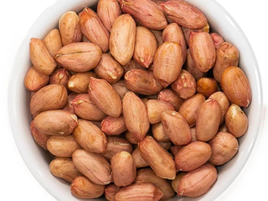 Raw Peanuts 1 LB